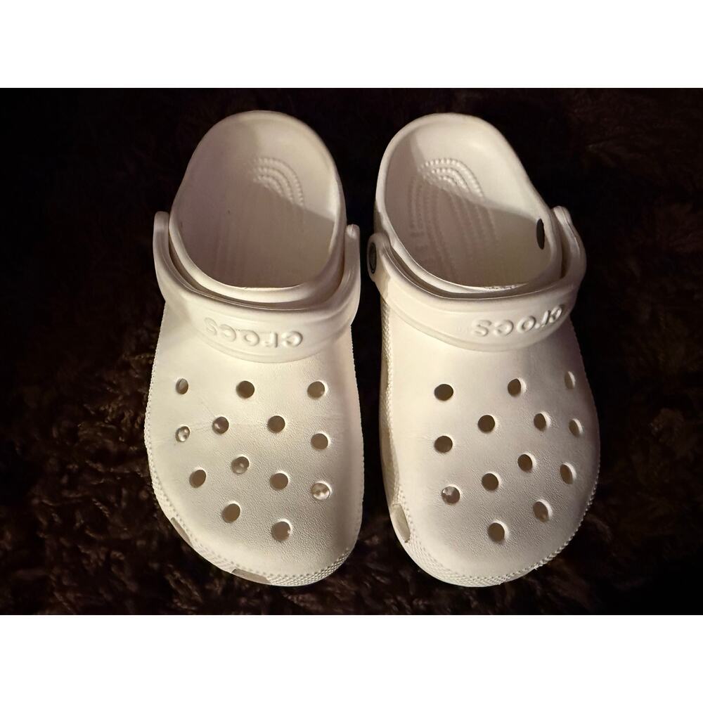 Kids Unisex White Crocs Big Kids Size 4